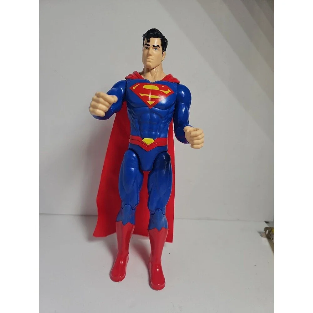 Superman Figurine Toy 11.5 Inch 2015 DC Comics TM 68700 Jointed